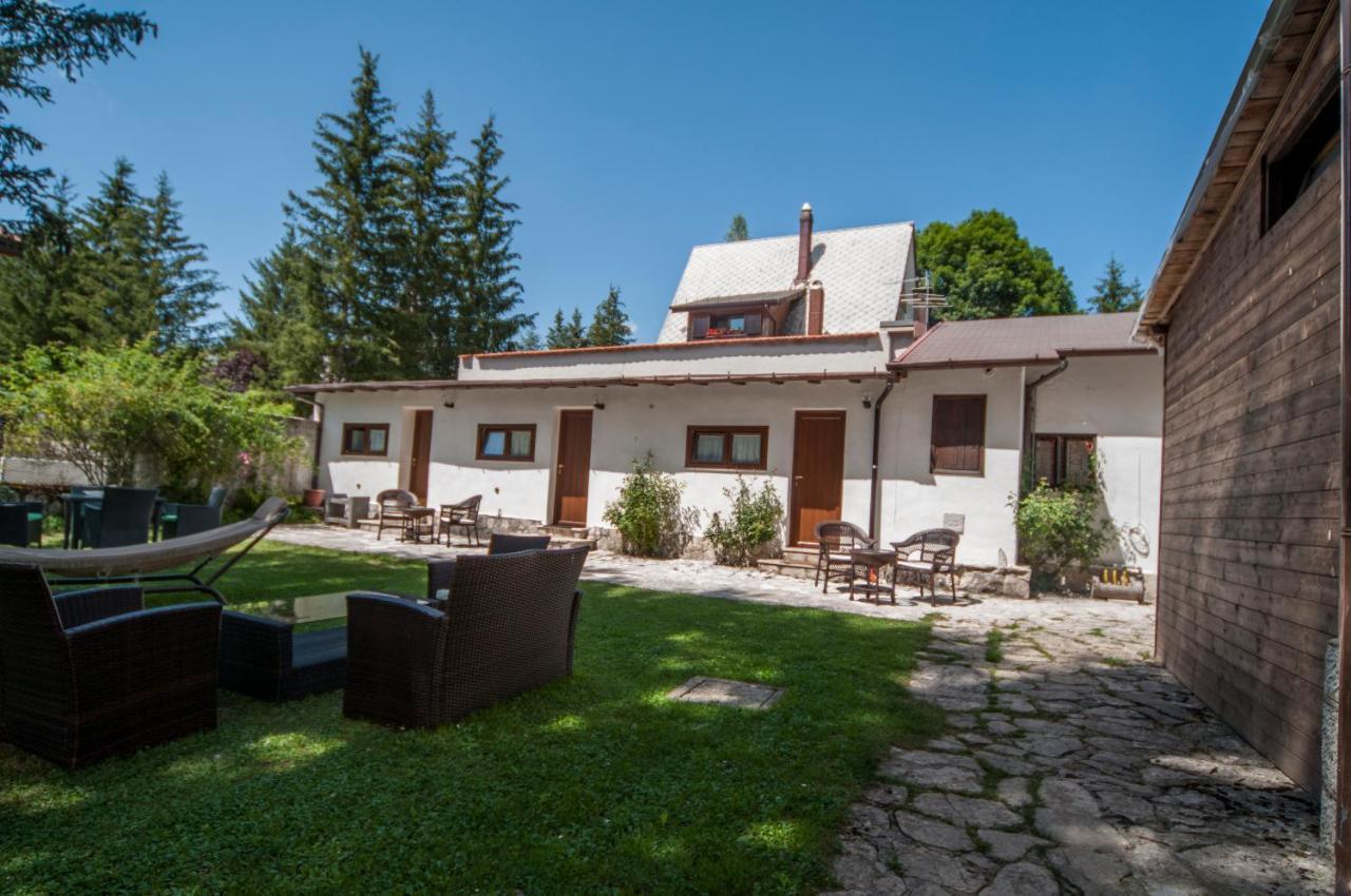 Villa Dei Pini Pescasseroli Exterior photo