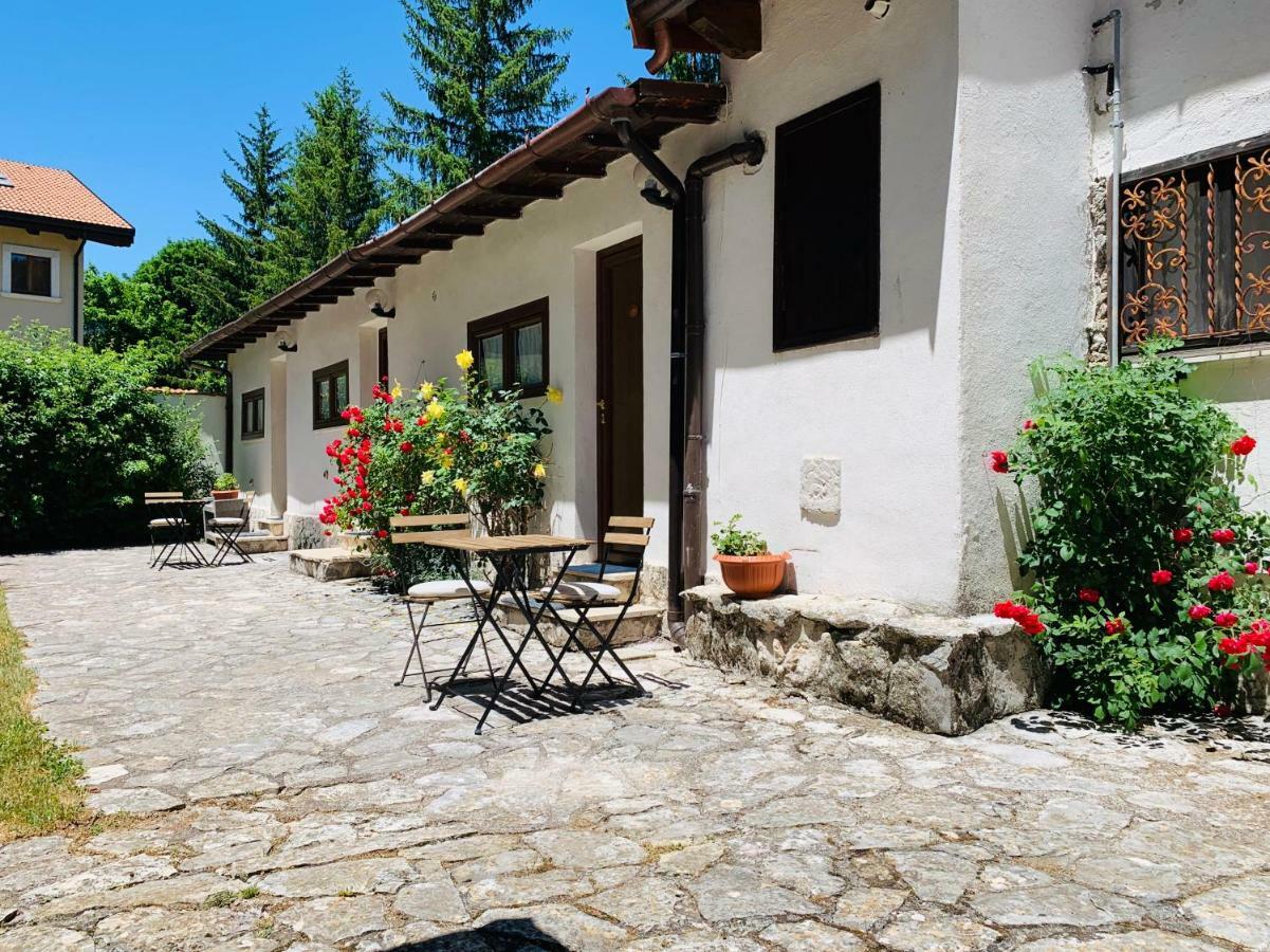 Villa Dei Pini Pescasseroli Exterior photo